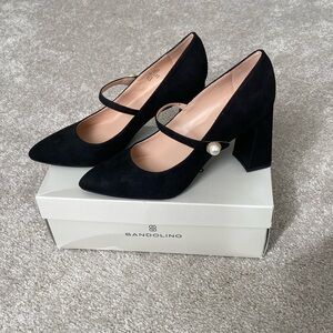 New Size 7. Bandolino Black Suede Chunky Heel Mary Jane Shoes with pearl button.